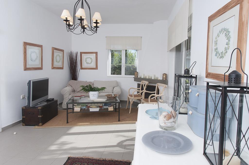 Messinian Blue Seaside Villa Kalamata Exteriér fotografie